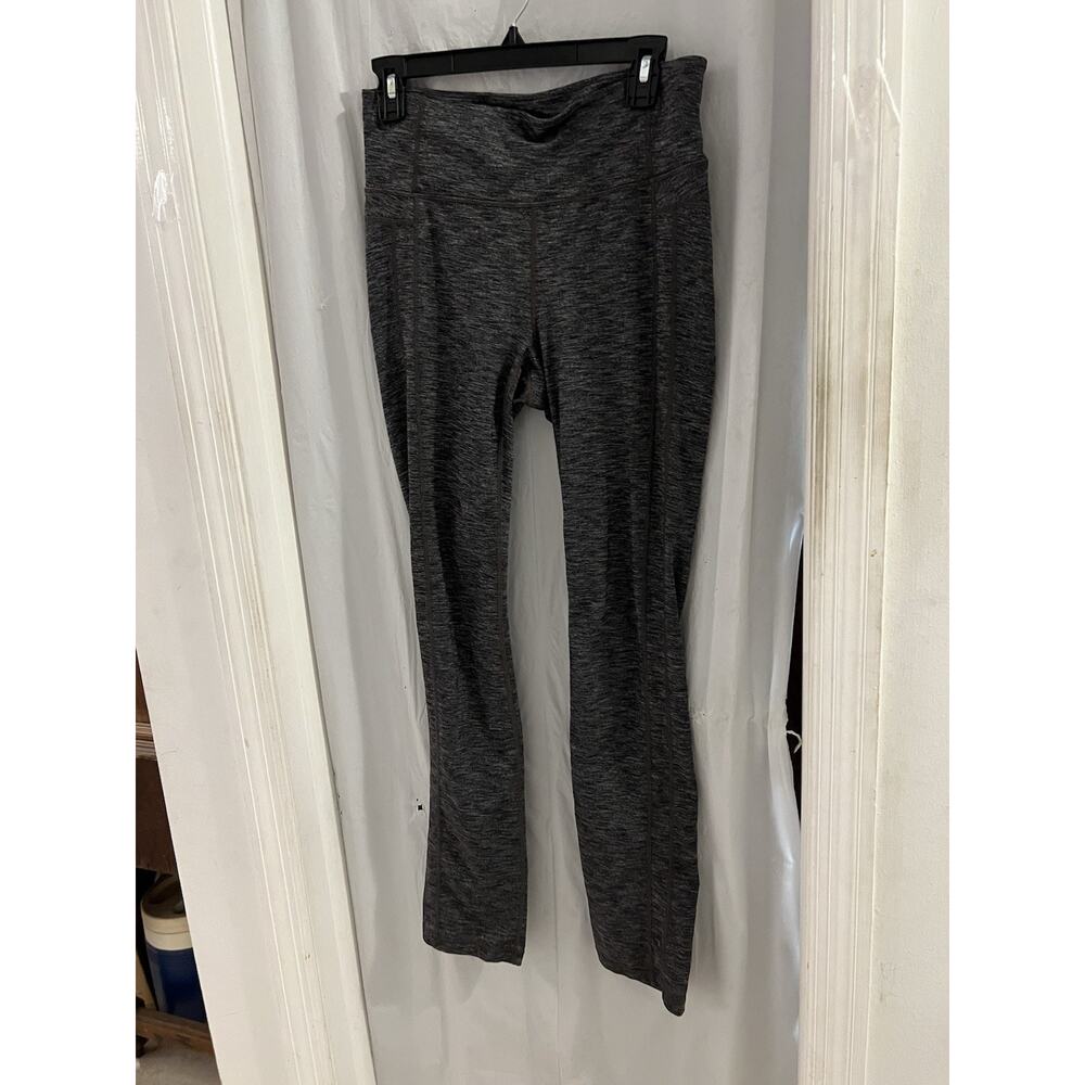 Athleta Lot Of Two Leggings And One Tank Top Sz M